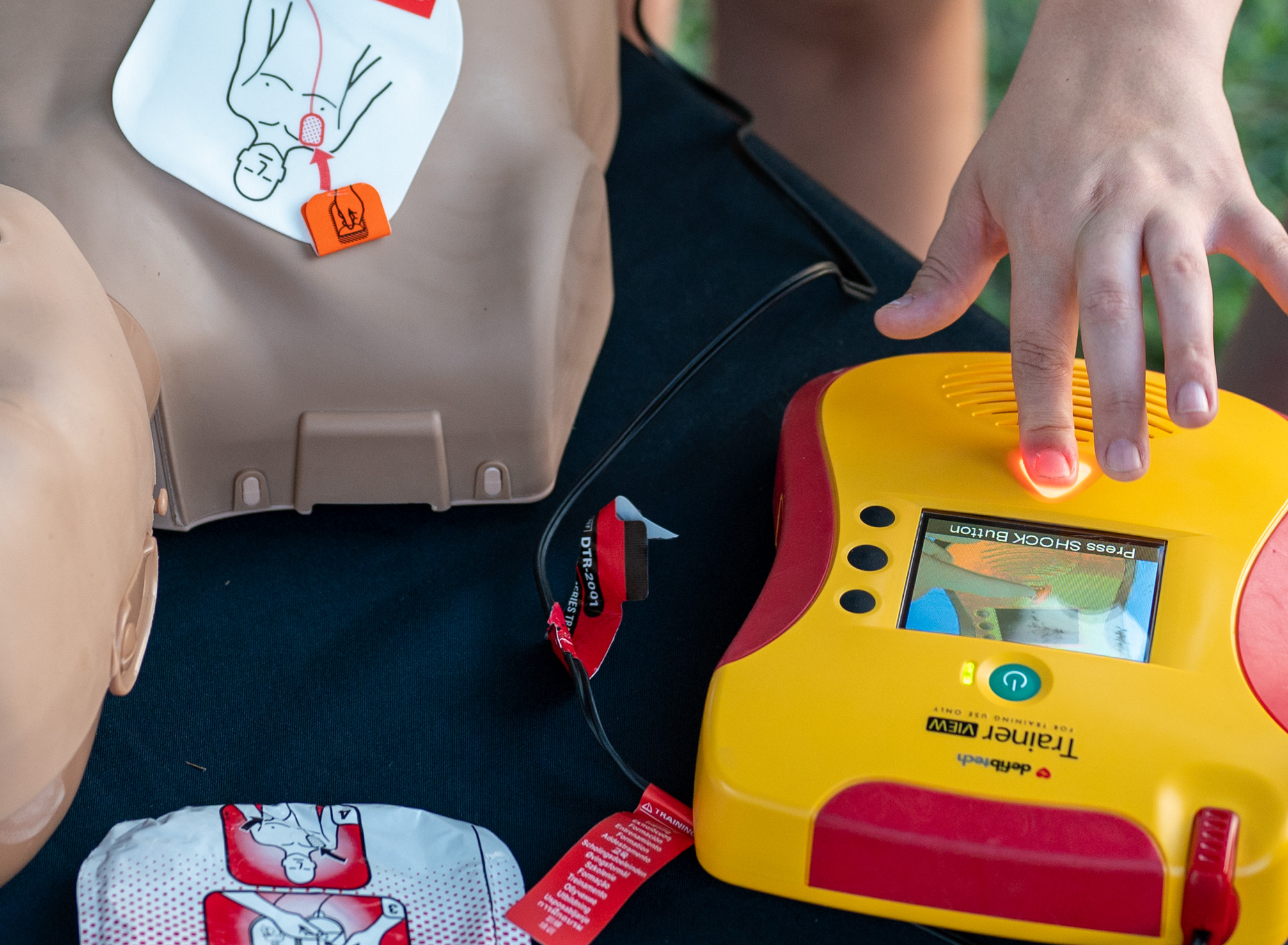 AED Frequently Asked Questions Steps To Use An AED